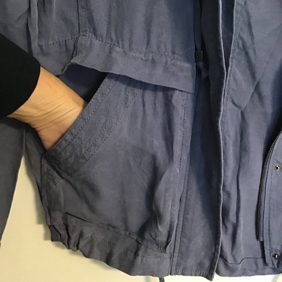 BANANA Republic Bomber Style Jacket - Picture 8 of 9